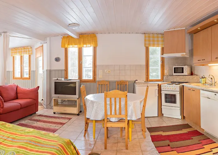 Peltolan Luomutila Bed & Breakfast *